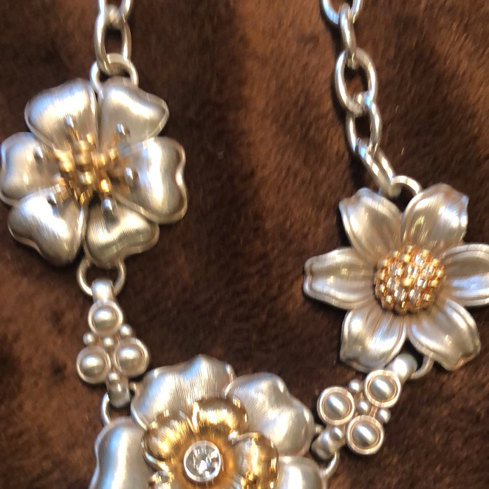 Brighton silver & gold flower necklace - Picture 5 of 5